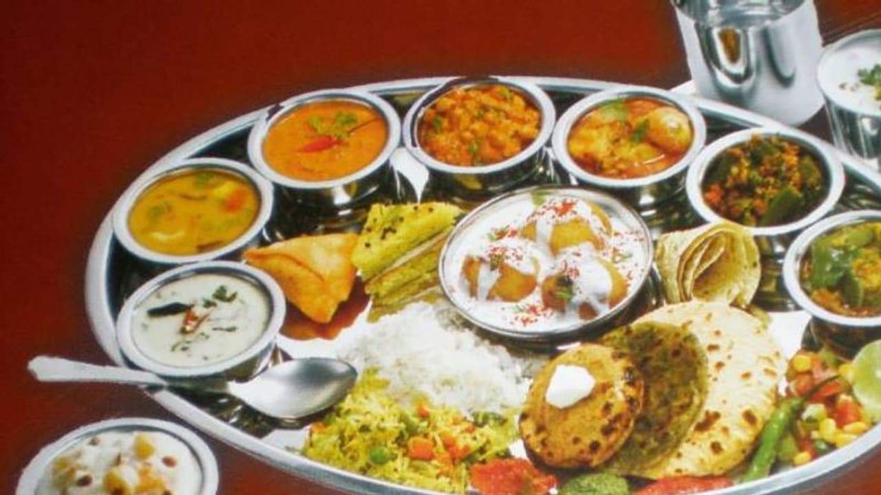 ఈ కాంబినేషన్ ఫుడ్.. చాలా డేంజర్ ఈ కాంబినేషన్ ఫుడ్.. చాలా డేంజర్