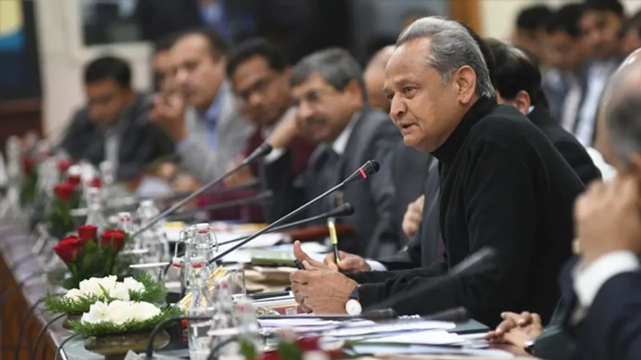 आखिर क्यों भीलवाड़ा मॉडल को राज्य में लागू नहीं कर पा रही है राजस्थान सरकार, दो हजार के पहुंचे मामले आखिर क्यों भीलवाड़ा मॉडल को राज्य में लागू नहीं कर पा रही है राजस्थान सरकार, दो हजार के पहुंचे मामले