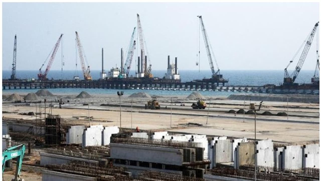 വിഴിഞ്ഞം തുറമുഖം: അടിയന്തരമായി കമ്മീഷൻ ചെയ്യണം, വൈകിയാൽ അദാനി പിഴ നൽകണമെന്ന്നിയമസഭാ സമിതി വിഴിഞ്ഞം തുറമുഖം: അടിയന്തരമായി കമ്മീഷൻ ചെയ്യണം, വൈകിയാൽ അദാനി പിഴ നൽകണമെന്ന്നിയമസഭാ സമിതി