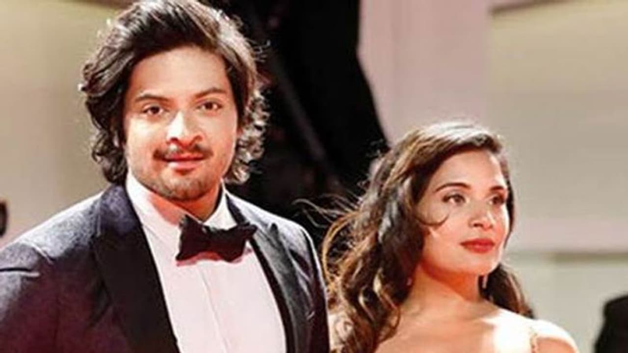 బాయ్ ఫ్రెండ్ తో పెళ్లికి టైమ్ లేదు.. నటి కామెంట్స్! బాయ్ ఫ్రెండ్ తో పెళ్లికి టైమ్ లేదు.. నటి కామెంట్స్!