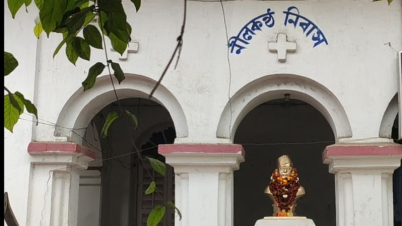 নেতাজির স্মৃতি আঁকড়ে পড়ে রয়েছে নীলকণ্ঠ নিবাস, ২৩ জানুয়ারি তার উৎসবের দিন