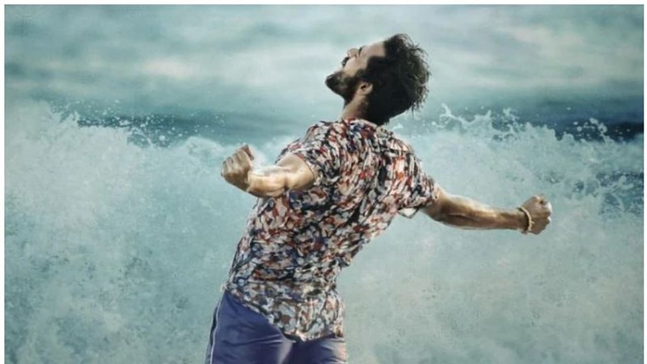 തെലുങ്കില്‍ നിന്ന് പുതിയൊരു താരോദയം, ഉപ്പേനയുടെ ഫസ്റ്റ് ലുക്ക്