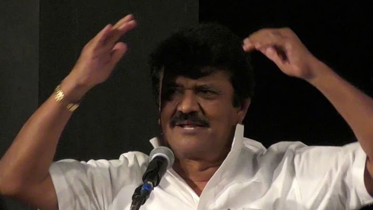 அயோக்கியத்தனமாக பேசுகிறார் துரைமுருகன்..! அவருக்கு ட்ரீட்மெண்ட் கொடுக்குற நேரம் வந்துடுச்சு: வெச்சு செய்யும் காங்கிரஸின் வேலுச்சாமி..! அயோக்கியத்தனமாக பேசுகிறார் துரைமுருகன்..! அவருக்கு ட்ரீட்மெண்ட் கொடுக்குற நேரம் வந்துடுச்சு: வெச்சு செய்யும் காங்கிரஸின் வேலுச்சாமி..!