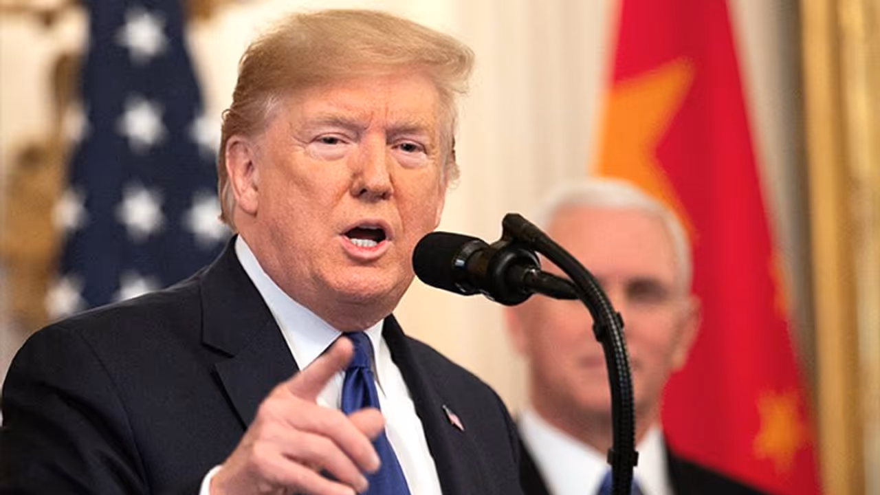 ഇന്ത്യാ സന്ദര്ശനത്തിനെത്തുന്ന ട്രംപ് സബര്മതി സന്ദര്ശിക്കുമെന്ന് വിജയ് രൂപാണി ഇന്ത്യാ സന്ദര്ശനത്തിനെത്തുന്ന ട്രംപ് സബര്മതി സന്ദര്ശിക്കുമെന്ന് വിജയ് രൂപാണി