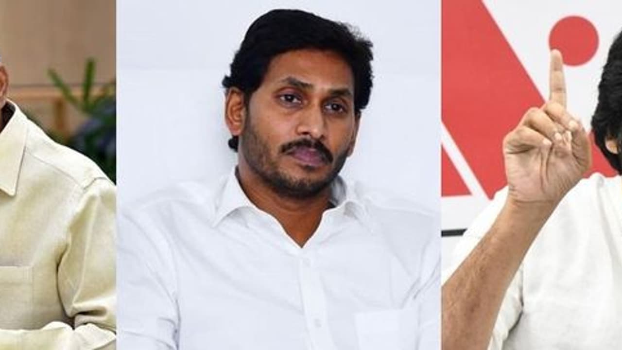 ఆందోళనలకు కౌంటర్: వైఎస్ జగన్ తో అమరావతి రైతుల భేటీ ఆందోళనలకు కౌంటర్: వైఎస్ జగన్ తో అమరావతి రైతుల భేటీ