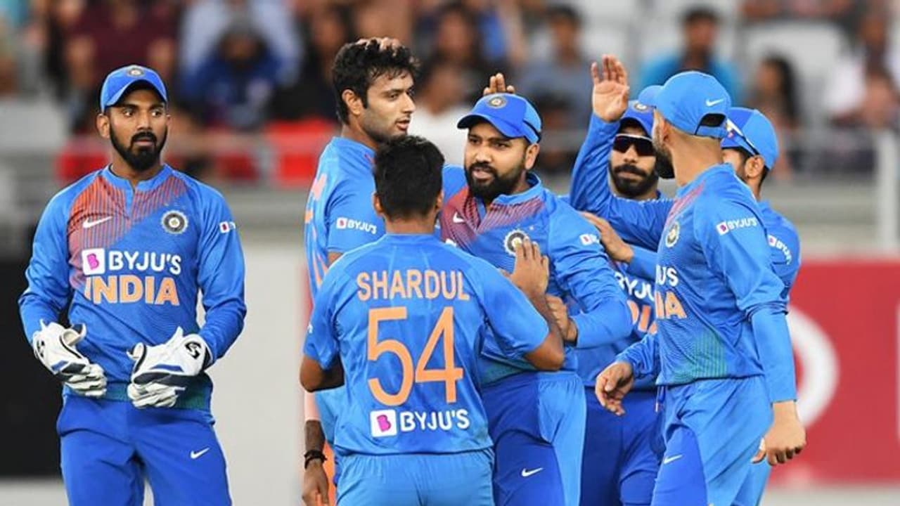 IND vs NZ टी 20: भारत ने चौथी बार चेज किया 200 से ज्यादा का लक्ष्य, एक मैच में लगे 5 अर्धशतक IND vs NZ टी 20: भारत ने चौथी बार चेज किया 200 से ज्यादा का लक्ष्य, एक मैच में लगे 5 अर्धशतक