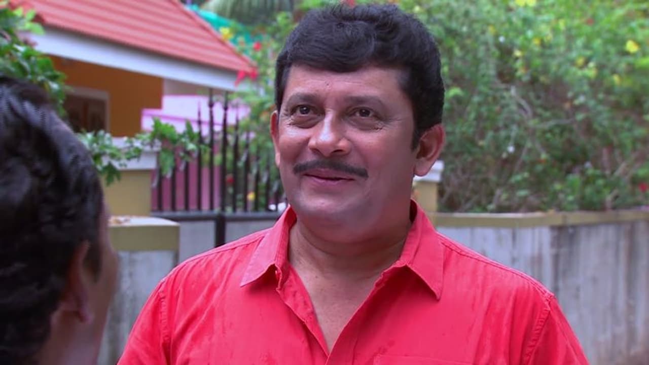 അഞ്ചു തലമുറകളെ ഒറ്റഫോട്ടോയാക്കി 'അര്‍ജുനന്‍' ; പൗരത്വം തെളിയിക്കാനാണോയെന്ന് ആരാധകര്‍