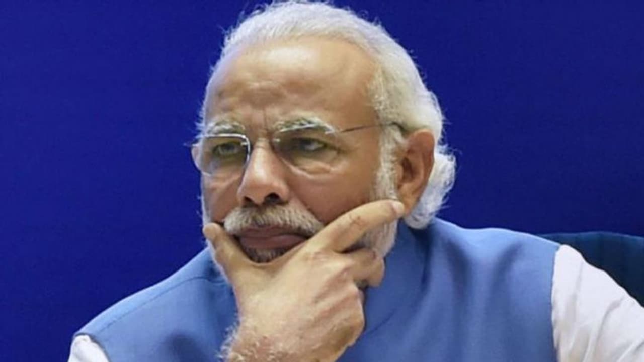 'മുഖം ഇത്രയും തിളങ്ങാന് താങ്കളെന്ത് ചെയ്യുന്നു?, ഞാന് പറഞ്ഞു...' 'മുഖം ഇത്രയും തിളങ്ങാന് താങ്കളെന്ത് ചെയ്യുന്നു?, ഞാന് പറഞ്ഞു...'