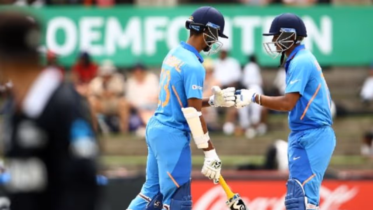 അണ്ടര് 19 ലോകകപ്പിലും ന്യൂസിലന്ഡിനെ തകര്ത്തു; ഇന്ത്യ ക്വാര്ട്ടറില് അണ്ടര് 19 ലോകകപ്പിലും ന്യൂസിലന്ഡിനെ തകര്ത്തു; ഇന്ത്യ ക്വാര്ട്ടറില്