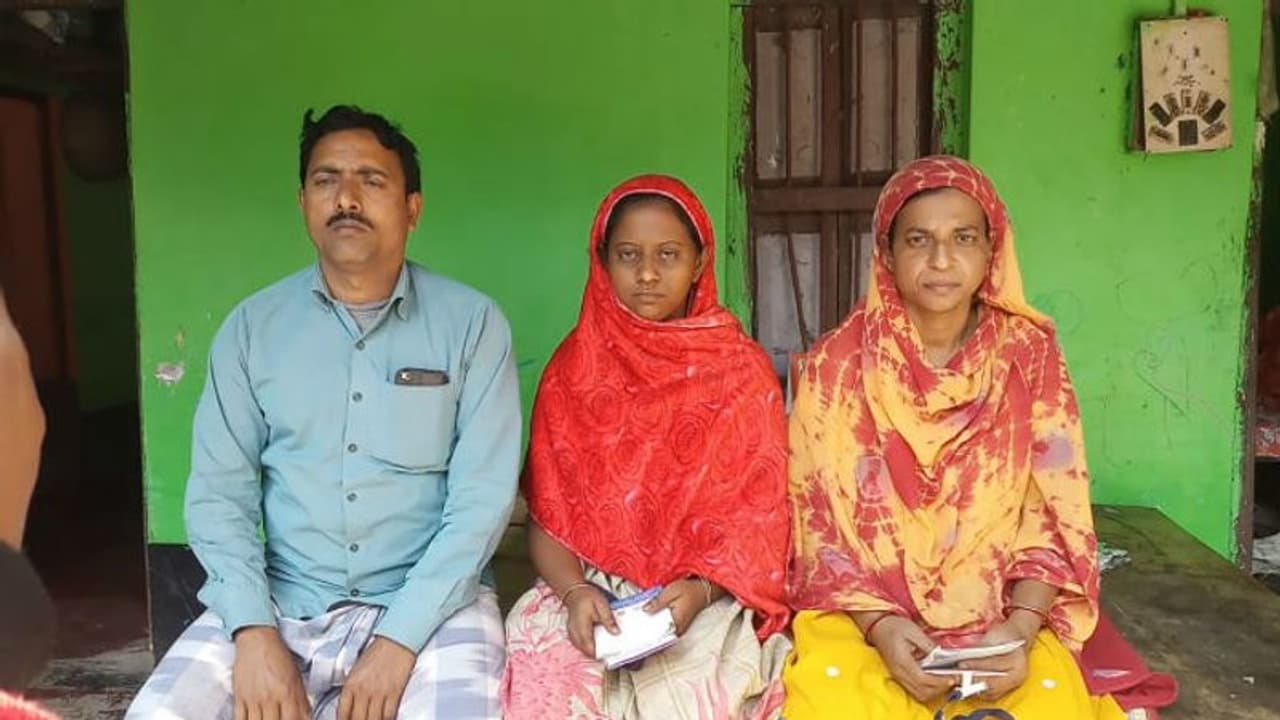 অনুব্রতর হুমকির জের, বীরভূমে জনরোষের মুখে ইন্টারনেট সাথী রা অনুব্রতর হুমকির জের, বীরভূমে জনরোষের মুখে ইন্টারনেট সাথী রা