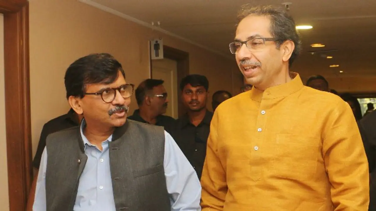 Shiv Sena Saamana: పార్లమెంటరీలో నిషేధం.. కేంద్రంపై సామ్నా దాడి Shiv Sena Saamana: పార్లమెంటరీలో నిషేధం.. కేంద్రంపై సామ్నా దాడి