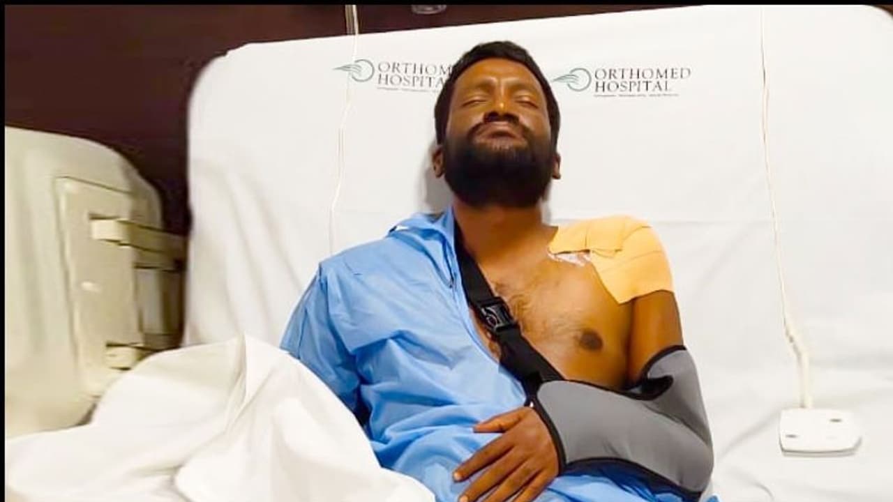 రోడ్డు ప్రమాదంలో ప్రముఖ దర్శకుడికి తీవ్రగాయాలు! రోడ్డు ప్రమాదంలో ప్రముఖ దర్శకుడికి తీవ్రగాయాలు!