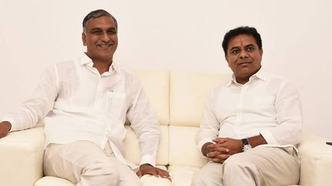 నిరుద్యోగ యువతకు మంత్రి కేటీఆర్ శుభవార్త...అతి త్వరలో భారీ ఉద్యోగాల భర్తీ నిరుద్యోగ యువతకు మంత్రి కేటీఆర్ శుభవార్త...అతి త్వరలో భారీ ఉద్యోగాల భర్తీ