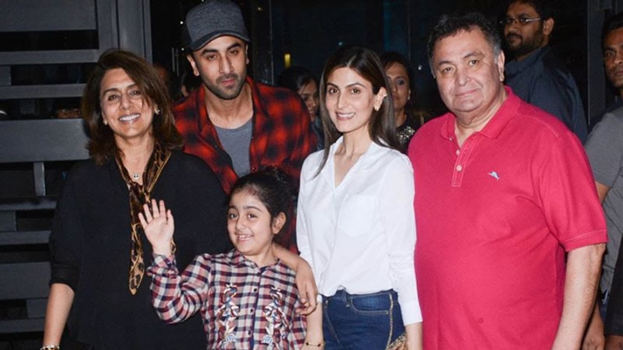 লকডাউনের মাঝেই বাবার মৃত্যুর খবর, ১৪০০ কিলোমিটার দূর থেকে গাড়ি চালিয়ে আসছেন ঋদ্ধিমা