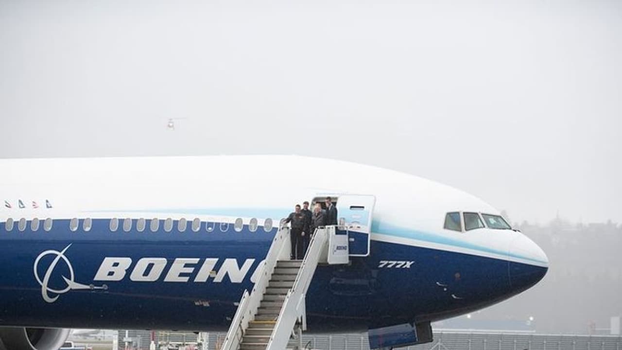 போயிங் 777x விமானத்தின் சோதனை ஓட்டம் நிறைவு..! போயிங் 777x விமானத்தின் சோதனை ஓட்டம் நிறைவு..!