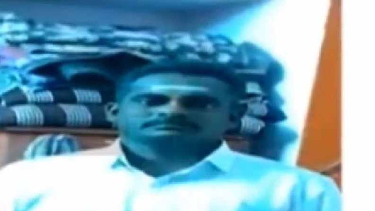 பட்டப்பகலில் பயங்கரம்..! பாஜக பிரமுகர் சரமாரியாக வெட்டிப்படுகொலை..!