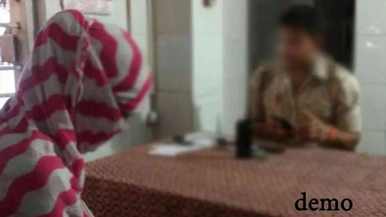 बहन के गर्भ में पल रहा था भाई का बच्चा, मां ने सुनी पूरी बात तो खिसक गई पैरों तले से जमीन बहन के गर्भ में पल रहा था भाई का बच्चा, मां ने सुनी पूरी बात तो खिसक गई पैरों तले से जमीन