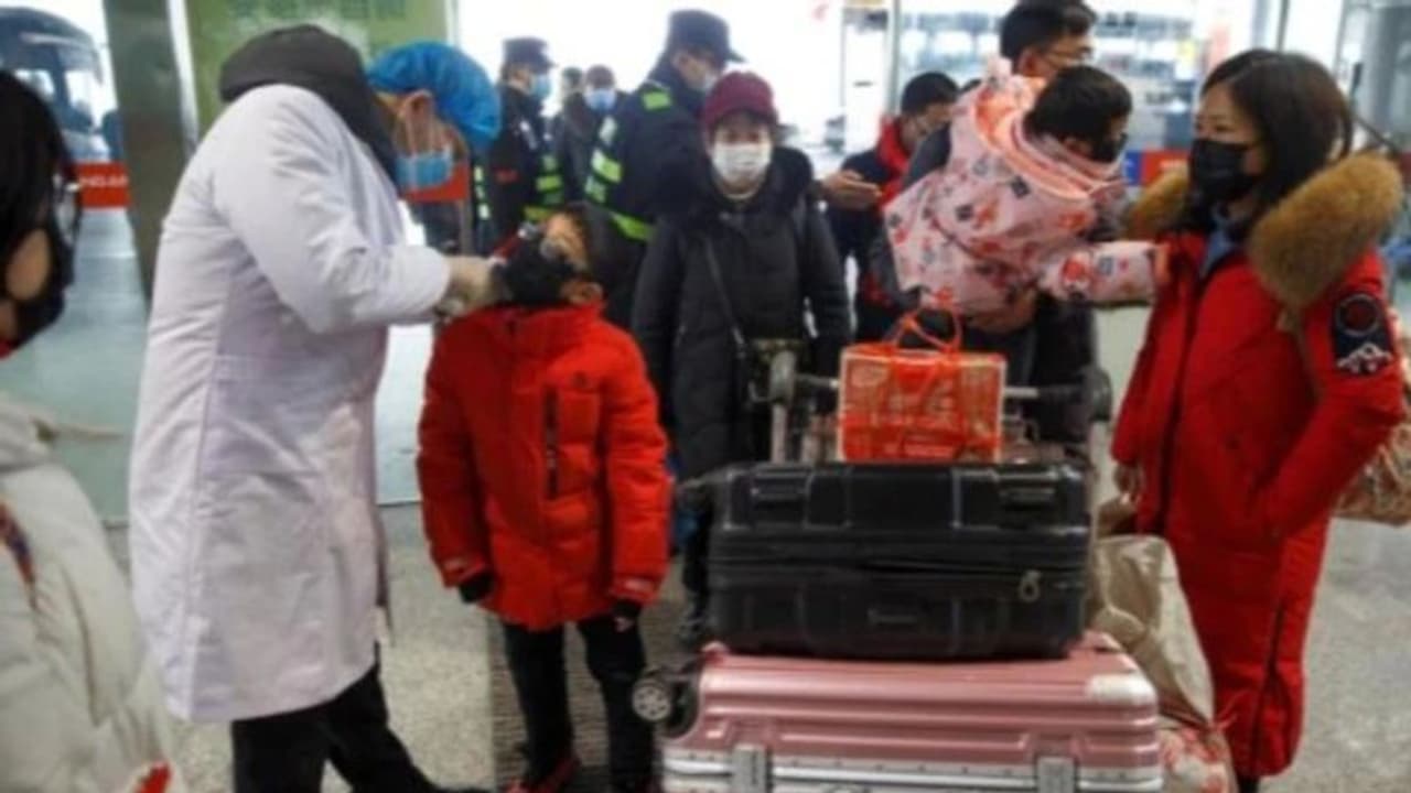 சீனாவில் இருந்து இலங்கை வருபர்களுக்கு விசா ரத்து..! கரோனோ வைரஸால் ஒருவர் பாதிப்பு...!