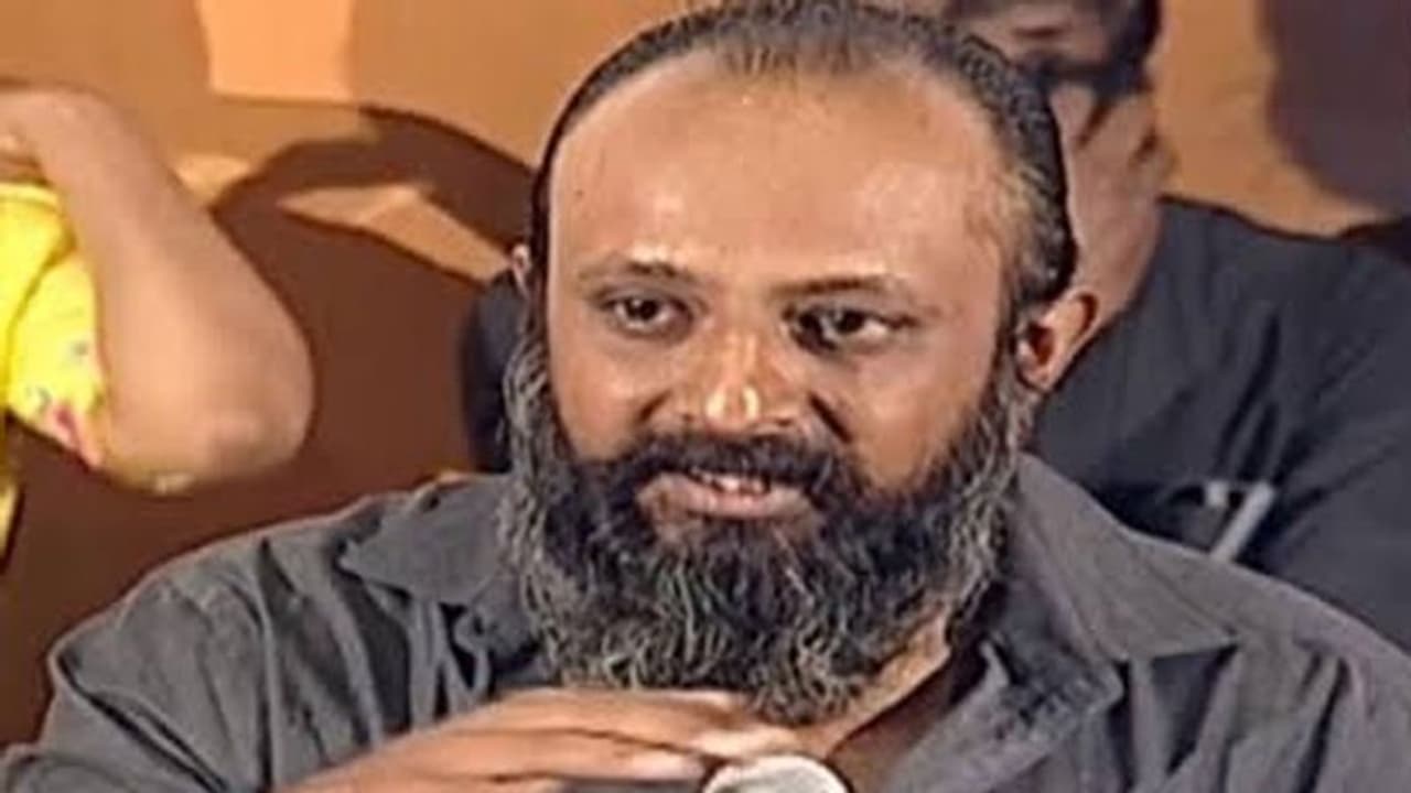 'మను' ఫేమ్.. జాన్ కొట్టోలీ కన్నుమూత! 'మను' ఫేమ్.. జాన్ కొట్టోలీ కన్నుమూత!