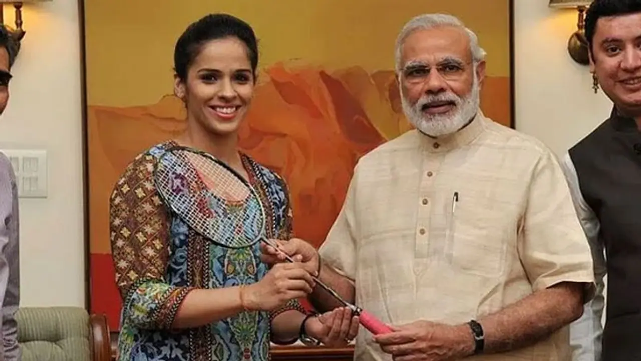 'மோடியுடன் இணைந்து நாட்டிற்காக ஏதாவது செய்ய வேண்டுமாம்'... பாஜகவில் சாய்ந்த சாய்னா நேவால்..! 'மோடியுடன் இணைந்து நாட்டிற்காக ஏதாவது செய்ய வேண்டுமாம்'... பாஜகவில் சாய்ந்த சாய்னா நேவால்..!