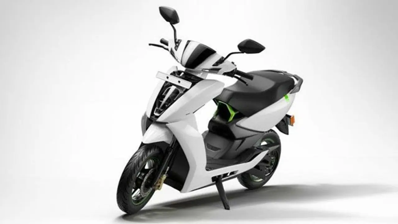 নতুন বছরের শুরুতেই আথার নিয়ে এল ৪৫০ এক্স ইলেক্ট্রিক স্কুটার