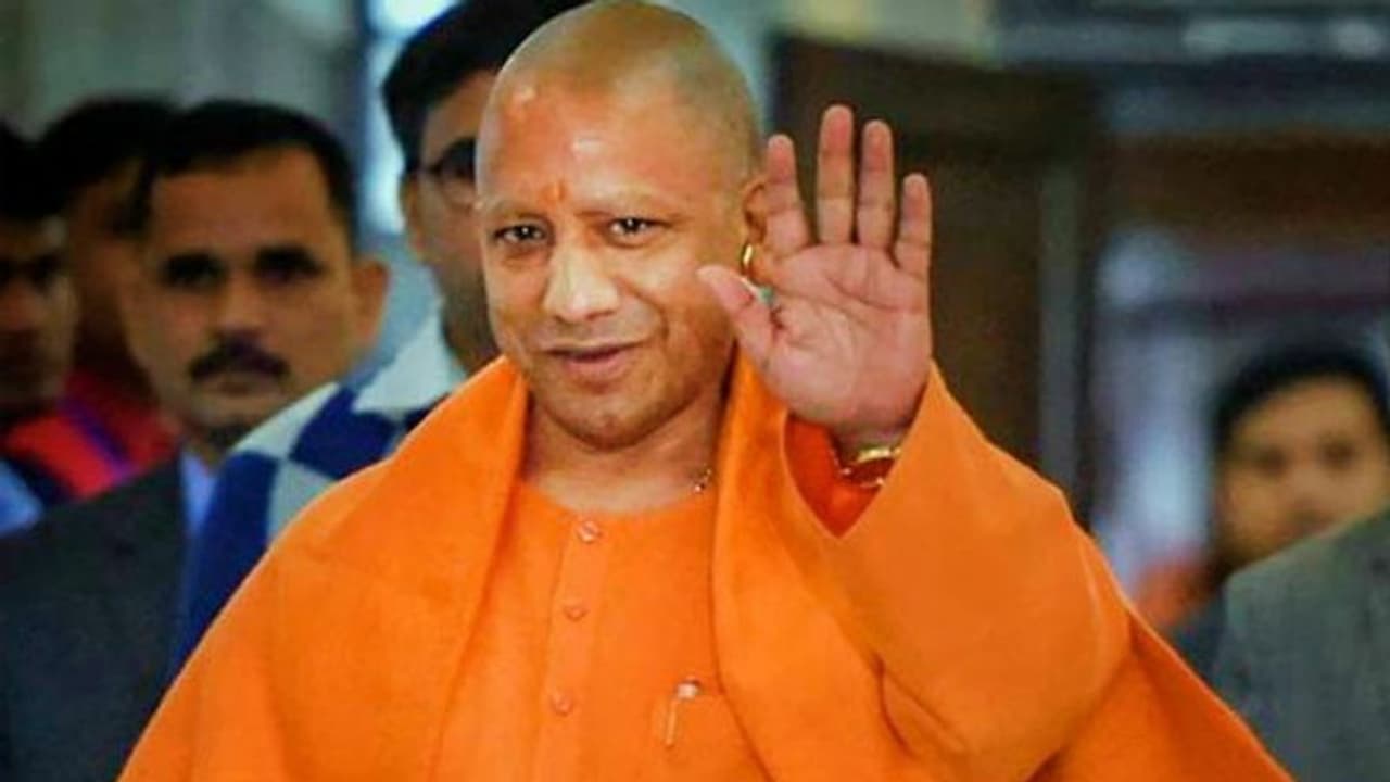 'പൗരത്വ നിയമ ഭേദഗതിയെ എതിര്ക്കുന്നവര് സംസാരിക്കുന്നത് പാകിസ്ഥാന്റെ സ്വരത്തില്': യോഗി ആദിത്യനാഥ് 'പൗരത്വ നിയമ ഭേദഗതിയെ എതിര്ക്കുന്നവര് സംസാരിക്കുന്നത് പാകിസ്ഥാന്റെ സ്വരത്തില്': യോഗി ആദിത്യനാഥ്