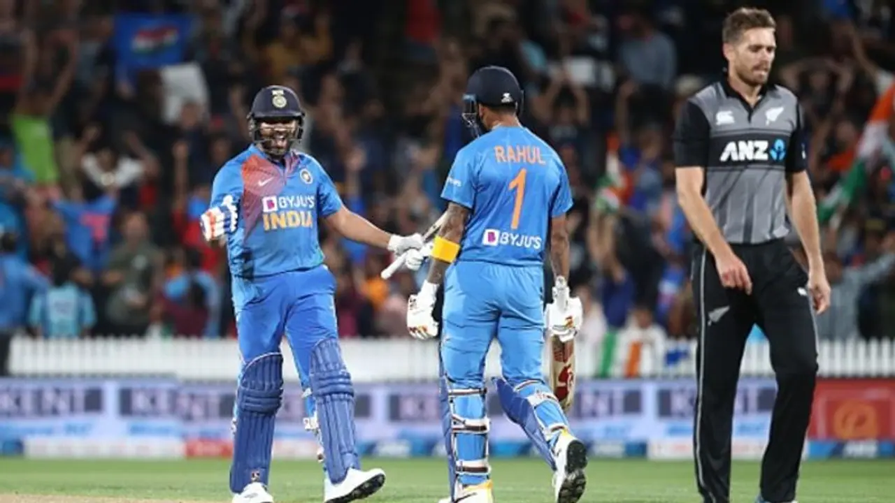 3rd T20I: Rohit Sharma seals series win for India with last ball six in Super Over