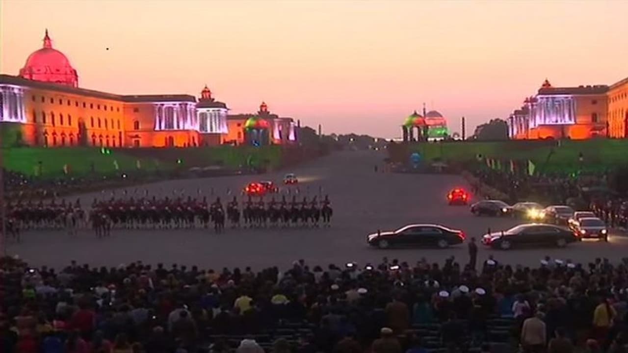 ಬೀಟಿಂಗ್ ರೀಟ್ರಿಟ್: ರಾಷ್ಟ್ರಪತಿ ಅನುಮತಿಯೊಂದಿಗೆ ಬ್ಯಾರೆಕ್ ಸೇರಿದ ಸೇನಾ ತುಕಡಿ! ಬೀಟಿಂಗ್ ರೀಟ್ರಿಟ್: ರಾಷ್ಟ್ರಪತಿ ಅನುಮತಿಯೊಂದಿಗೆ ಬ್ಯಾರೆಕ್ ಸೇರಿದ ಸೇನಾ ತುಕಡಿ!