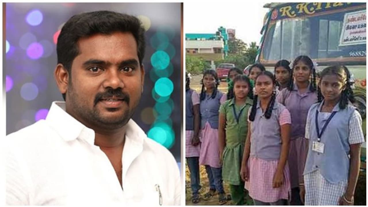 சொந்த காசில் மக்களுக்கு வாரி வழங்கும் பஞ்சாயத்து தலைவர்..! நல்ல தலைவரை தேர்ந்தெடுத்த மக்கள்..! சொந்த காசில் மக்களுக்கு வாரி வழங்கும் பஞ்சாயத்து தலைவர்..! நல்ல தலைவரை தேர்ந்தெடுத்த மக்கள்..!