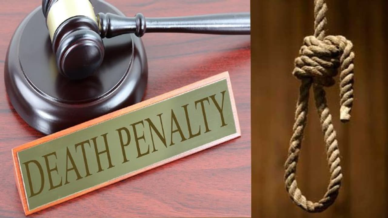 तेलंगाना में महिला से बलात्कार, हत्या के जुर्म में तीन लोगों को मिली मौत की सजा तेलंगाना में महिला से बलात्कार, हत्या के जुर्म में तीन लोगों को मिली मौत की सजा