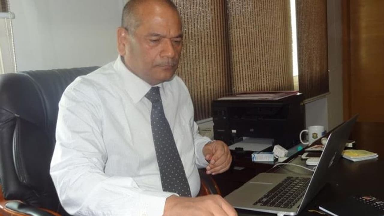 मैं वहां होता तो हमलावर को गोली मार देता...पूर्व डीजीपी ने कहा, कैसे कम थी दिल्ली पुलिस की तैयारी मैं वहां होता तो हमलावर को गोली मार देता...पूर्व डीजीपी ने कहा, कैसे कम थी दिल्ली पुलिस की तैयारी