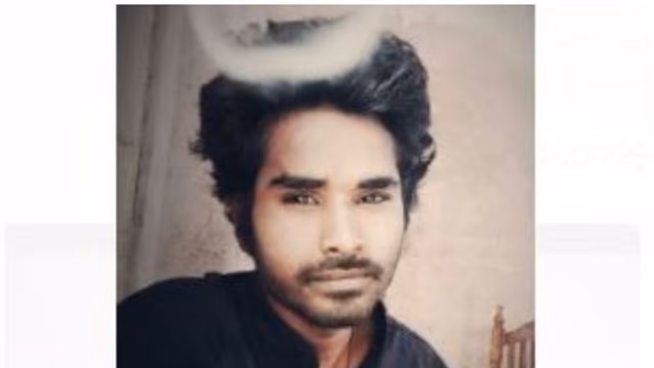 വിജയ് കത്തിയുമായെത്തി, ചണ്ഡിരുദ്ര പിടിച്ചുവാങ്ങി തിരിച്ചുകുത്തി; ബ്യൂട്ടി പാര്ലര് മാനേജറുടെ കൊലയ്ക്ക് പിന്നില് 'ടാറ്റൂയിങ്" മികവിലെ തര്ക്കം വിജയ് കത്തിയുമായെത്തി, ചണ്ഡിരുദ്ര പിടിച്ചുവാങ്ങി തിരിച്ചുകുത്തി; ബ്യൂട്ടി പാര്ലര് മാനേജറുടെ കൊലയ്ക്ക് പിന്നില് 'ടാറ്റൂയിങ്" മികവിലെ തര്ക്കം