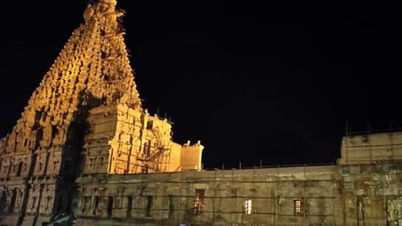 23 ஆண்டுகளுக்கு பின் நடைபெறு தஞ்சை குடமுழுக்கு! தடுக்க சென்ற இயக்குனர் அதிரடி கைது!