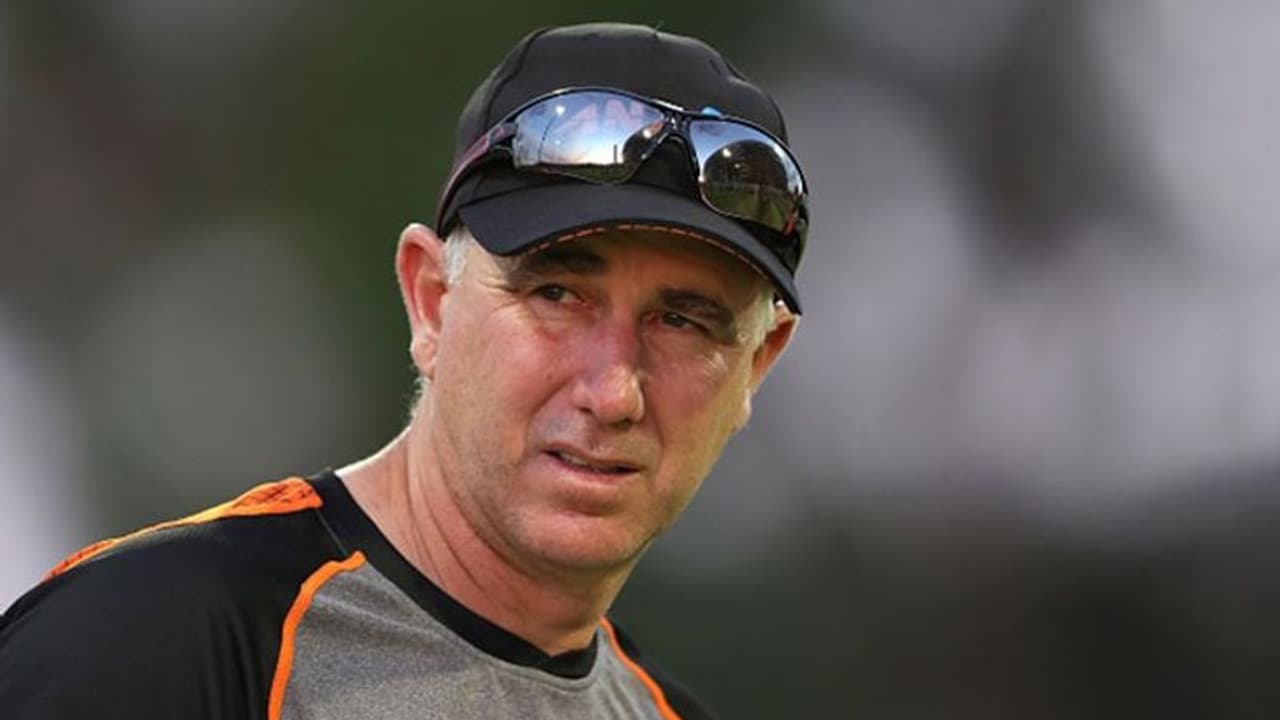 হেরেও বিরাটদের বিক্রমে মুদ্ধ কিউয়ি কোচ, প্রশংসায় ভরিয়ে দিলেন ভারতীয় ক্রিকেটারদের হেরেও বিরাটদের বিক্রমে মুদ্ধ কিউয়ি কোচ, প্রশংসায় ভরিয়ে দিলেন ভারতীয় ক্রিকেটারদের