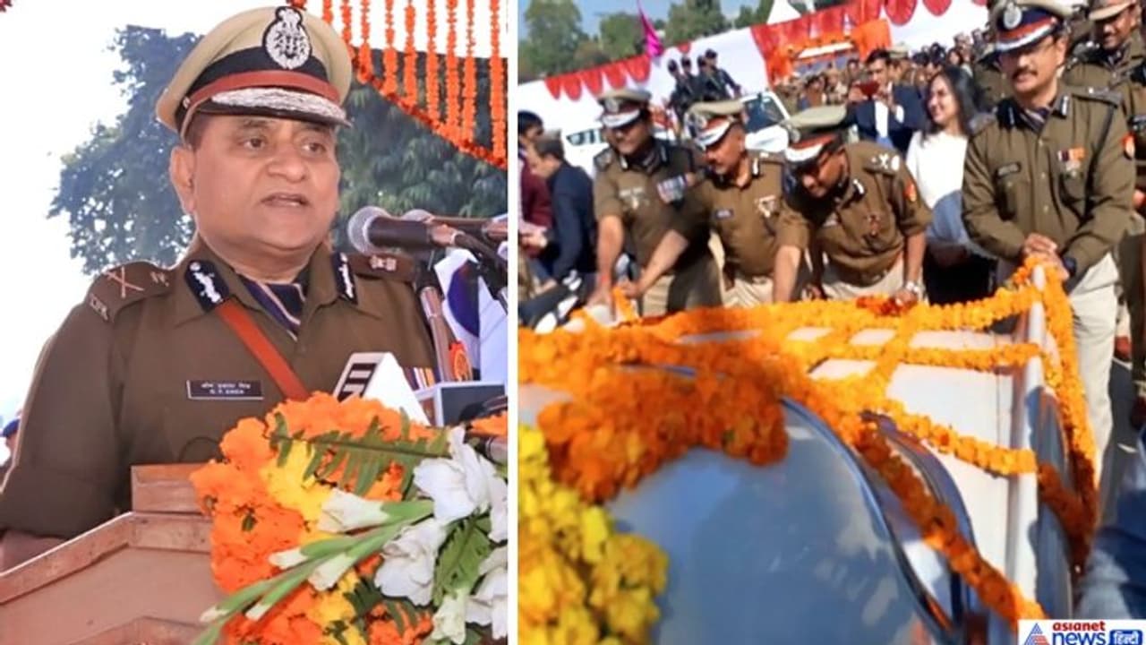 IPS अफसरों ने निभाई ये परंपरा, 61 हजार की कार से इस तरह रिटायर होकर घर गए DGP ओपी सिंह IPS अफसरों ने निभाई ये परंपरा, 61 हजार की कार से इस तरह रिटायर होकर घर गए DGP ओपी सिंह
