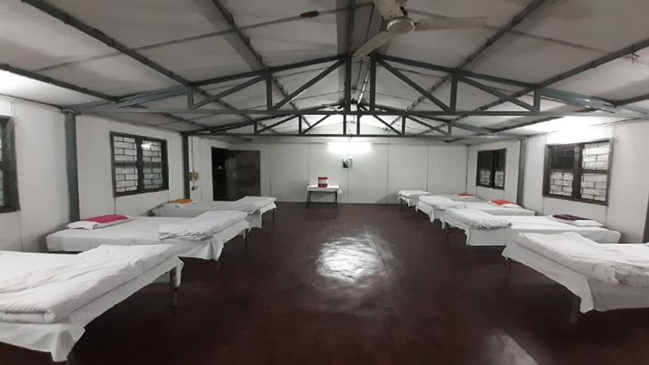 कोरोना वायरस; चीन से लौटने वाले 300 छात्रों यहां रखा जाएगा निगरानी में, भारतीय सेना ने बनाया है सेंटर कोरोना वायरस; चीन से लौटने वाले 300 छात्रों यहां रखा जाएगा निगरानी में, भारतीय सेना ने बनाया है सेंटर