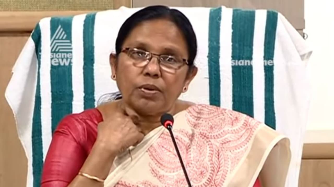 കാസർകോട്ടെ കൊവിഡ് രോഗിയുടേത് ധിക്കാര നടപടി; ചികിത്സയിലുള്ള വിദേശിയുടെ നില അൽപം മോശം: ആരോഗ്യമന്ത്രി കാസർകോട്ടെ കൊവിഡ് രോഗിയുടേത് ധിക്കാര നടപടി; ചികിത്സയിലുള്ള വിദേശിയുടെ നില അൽപം മോശം: ആരോഗ്യമന്ത്രി