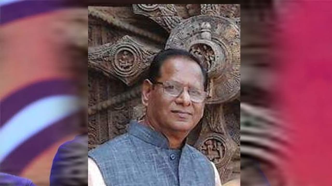 మల్యాల మనోహర్ రావు తెలుగు కవిత: విభజన మల్యాల మనోహర్ రావు తెలుగు కవిత: విభజన