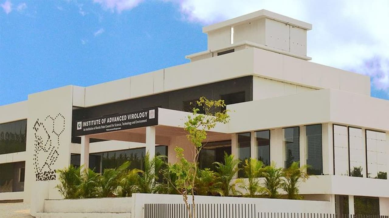 നിപയ്ക്ക് പിന്നാലെ കൊറോണയും; കൊട്ടിഘോഷിച്ച വൈറോളജി ഇൻസ്റ്റിറ്റ്യൂട്ട് നോക്കുകുത്തി നിപയ്ക്ക് പിന്നാലെ കൊറോണയും; കൊട്ടിഘോഷിച്ച വൈറോളജി ഇൻസ്റ്റിറ്റ്യൂട്ട് നോക്കുകുത്തി