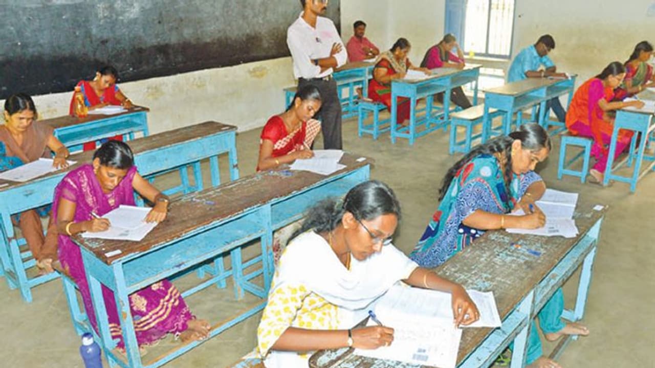 பாலிடெக்னிக் தேர்வு முறைகேடு... 196 பேருக்கும் வாழ்நாள் தடை..? பாலிடெக்னிக் தேர்வு முறைகேடு... 196 பேருக்கும் வாழ்நாள் தடை..?