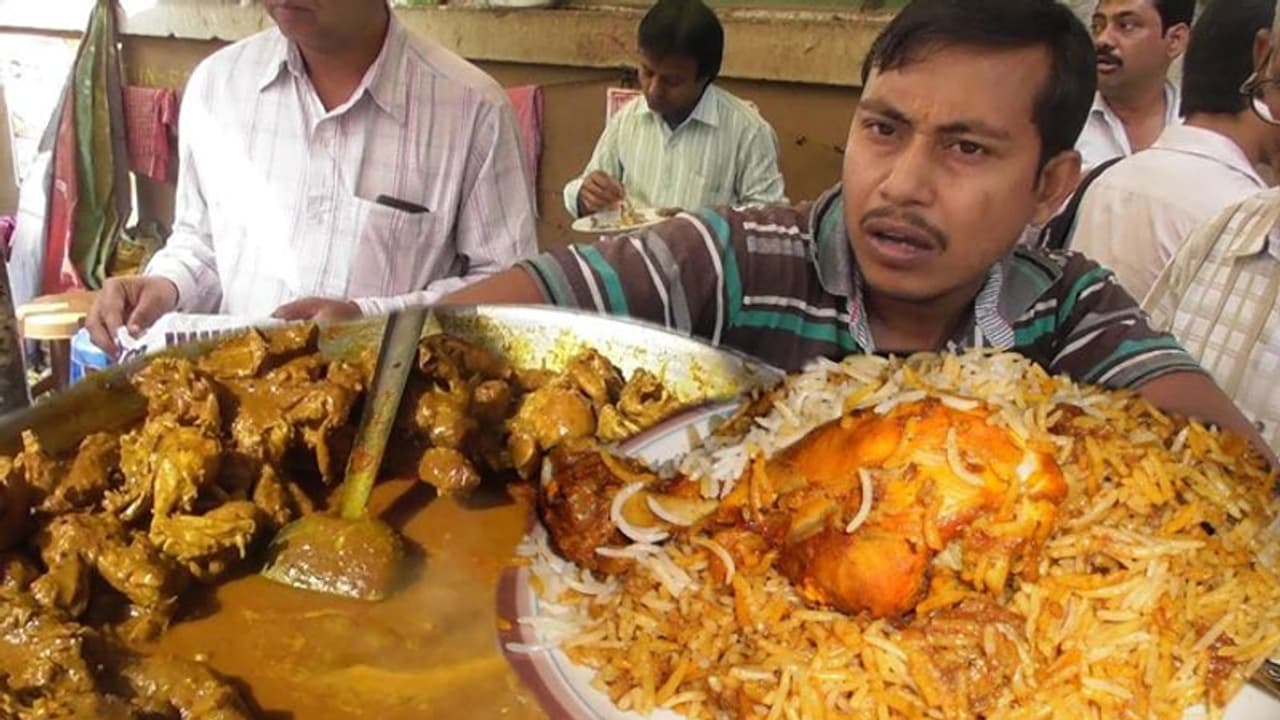 कम दाम में चिकन बिरयानी खाकर खुश होते थे लोग, लेकिन उन्हें क्या पता था किस जानवर का है मांस! कम दाम में चिकन बिरयानी खाकर खुश होते थे लोग, लेकिन उन्हें क्या पता था किस जानवर का है मांस!