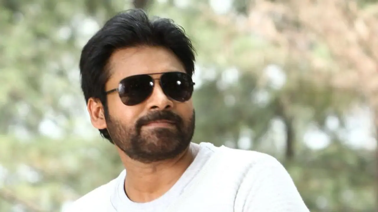 రిలీజ్ కు ముందే పవన్ సినిమాకు 60 కోట్లు.. నిజామా? రిలీజ్ కు ముందే పవన్ సినిమాకు 60 కోట్లు.. నిజామా?