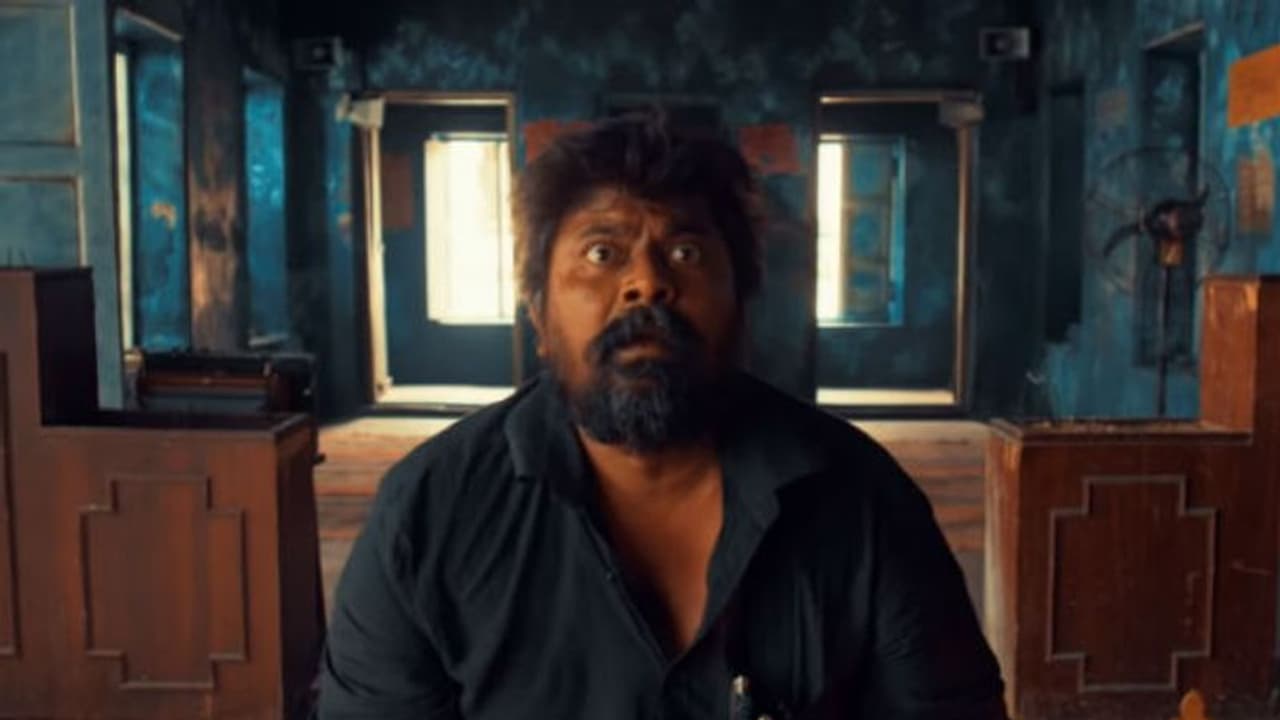 பிரபல நடிகையிடம் 160 தடவை அறை வாங்கிய மிஷ்கின்... எதற்காக தெரியுமா? பிரபல நடிகையிடம் 160 தடவை அறை வாங்கிய மிஷ்கின்... எதற்காக தெரியுமா?