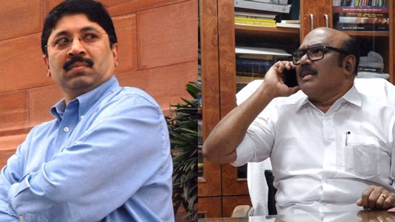 வாண்டடா வந்து சிக்கிய திமுக எம்.பி. தயாநிதி மாறன்... பக்கவாக ஸ்கெட்ச் போட்ட அமைச்சர் ஜெயக்குமார்..! வாண்டடா வந்து சிக்கிய திமுக எம்.பி. தயாநிதி மாறன்... பக்கவாக ஸ்கெட்ச் போட்ட அமைச்சர் ஜெயக்குமார்..!