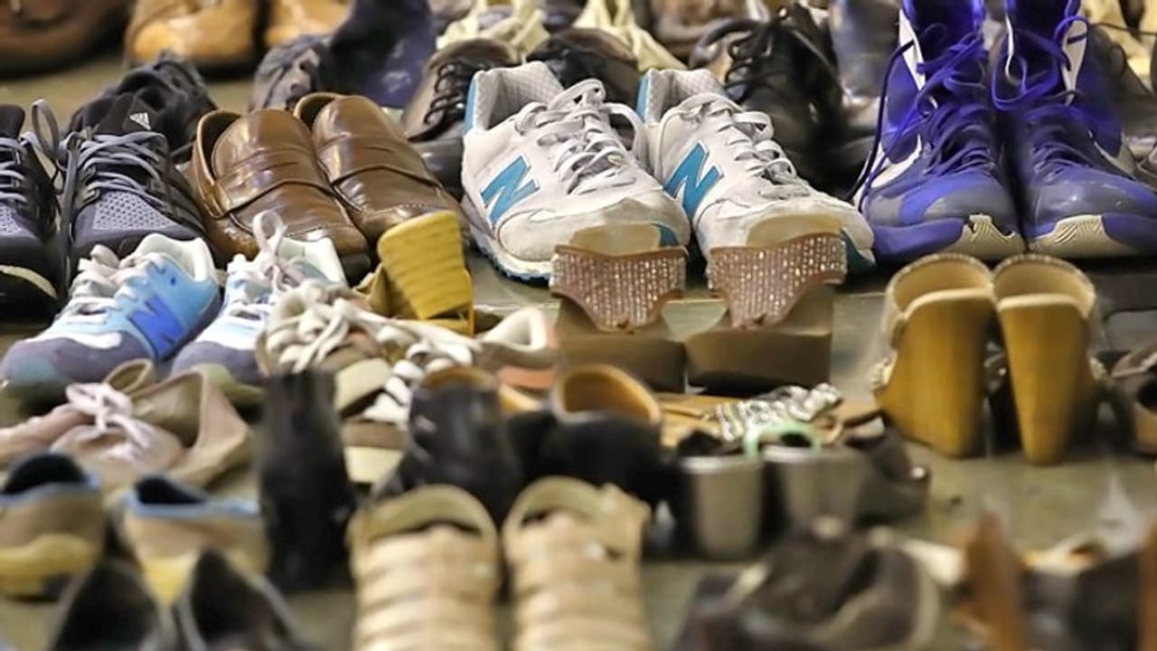 चाहते हैं शनि दोष से मुक्ति तो शनिवार को करें इन 6 चीजों का दान, दूर हो सकती हैं परेशानियां चाहते हैं शनि दोष से मुक्ति तो शनिवार को करें इन 6 चीजों का दान, दूर हो सकती हैं परेशानियां