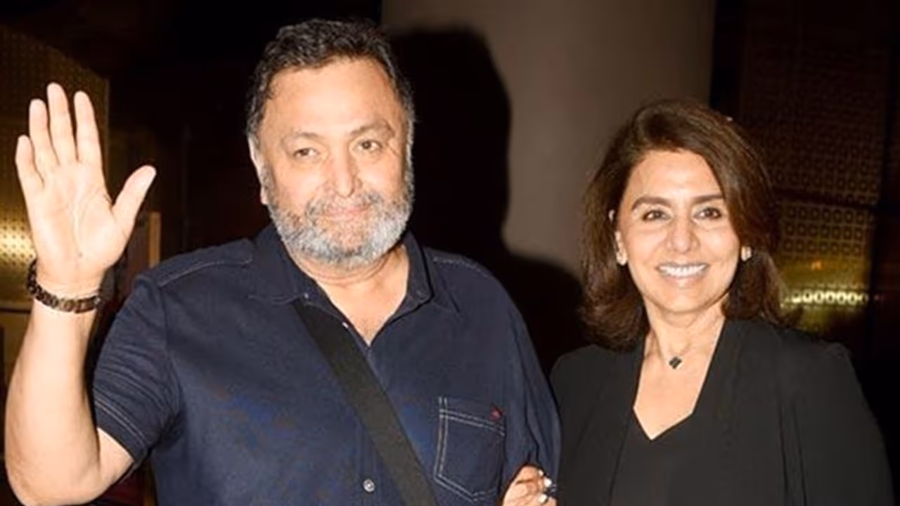 Rishi Kapoor returns home, reveals why he was hospitalised in Delhi