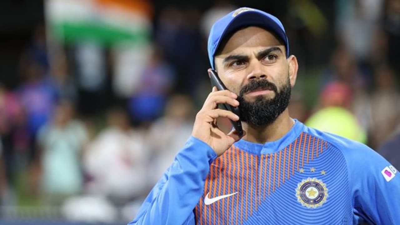 కోహ్లీ నయా రికార్డు... దేశంలోనే నెంబర్ వన్ స్థానం