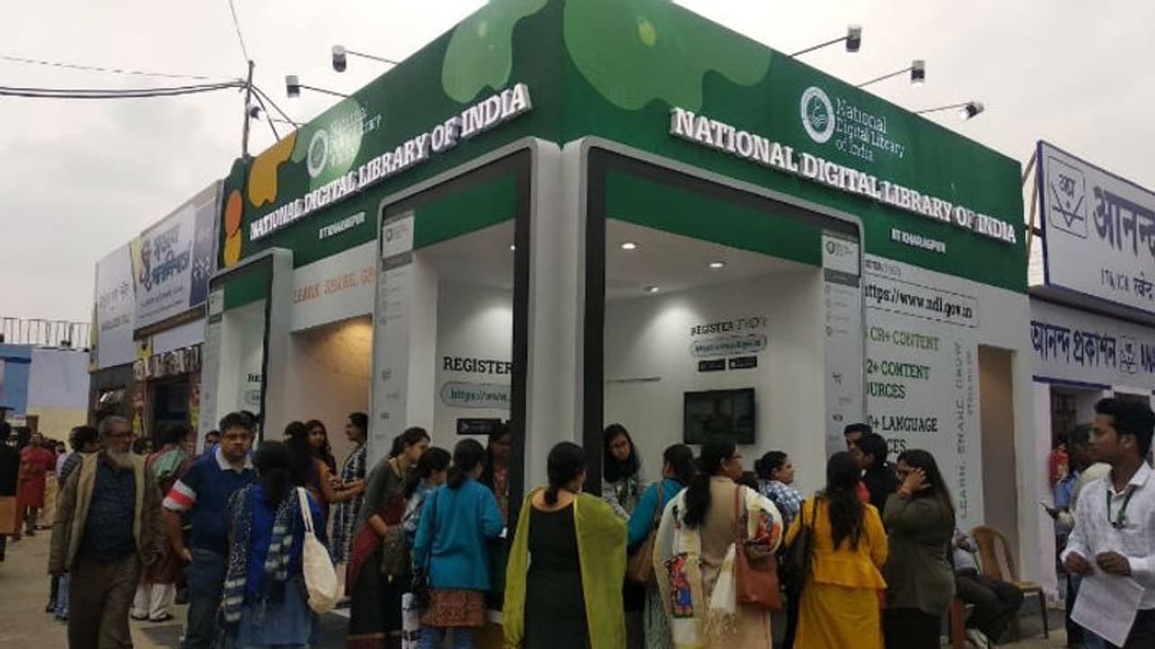 ডিজিটাল ভারতের ডিজিটাল লাইব্রেরি, স্বপ্ন বুনতে এবারও বইমেলায় হাজির এনডিএলআই ডিজিটাল ভারতের ডিজিটাল লাইব্রেরি, স্বপ্ন বুনতে এবারও বইমেলায় হাজির এনডিএলআই