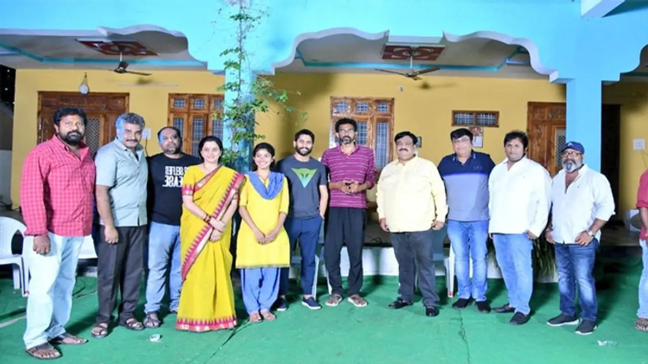 క్రేజీ డైరెక్టర్ బర్త్ డే సెలెబ్రేట్ చేసిన చైతు, సాయి పల్లవి.. ఫొటోస్ క్రేజీ డైరెక్టర్ బర్త్ డే సెలెబ్రేట్ చేసిన చైతు, సాయి పల్లవి.. ఫొటోస్