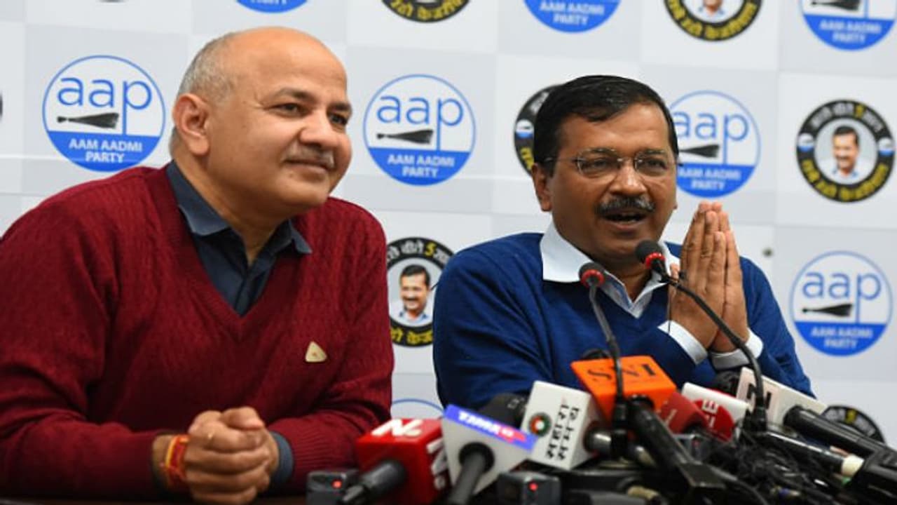 বিধায়ক হিসাবে কাজের নিরিখে এগিয়ে উপমুখ্যমন্ত্রী শিশোদিয়া, ৪ নম্বরে রয়েছেন কেজরিওয়াল